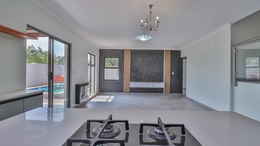 To Let 4 Bedroom Property for Rent in Ifafi North West